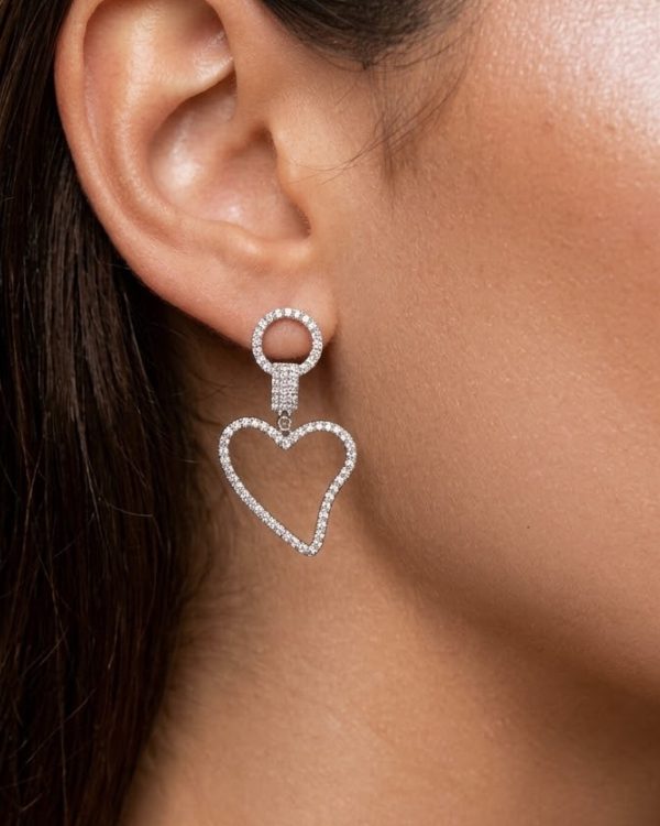 Aretes estilo romántico